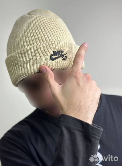 Шапки Nike SB на зиму