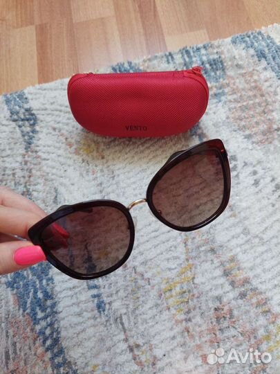 Солнцезащитные очки женские