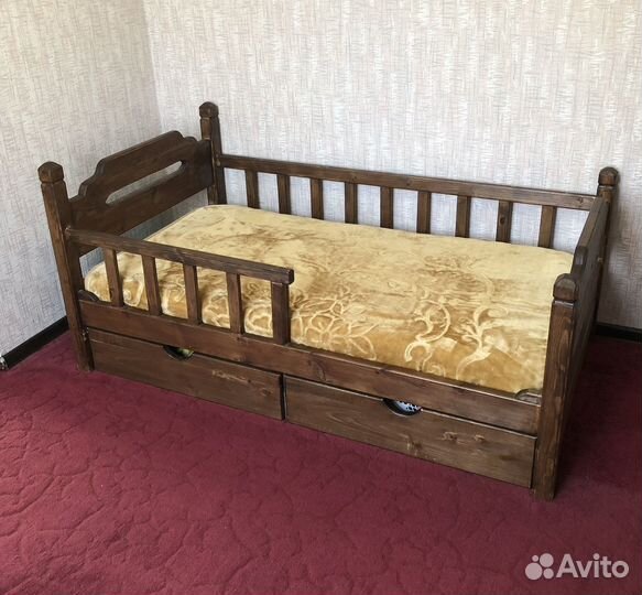 Кровать для подростка