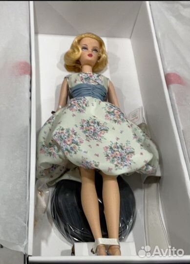 Barbie Betty mad men