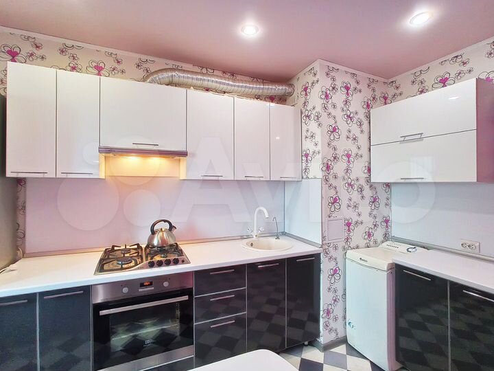 2-к. квартира, 51 м², 5/9 эт.