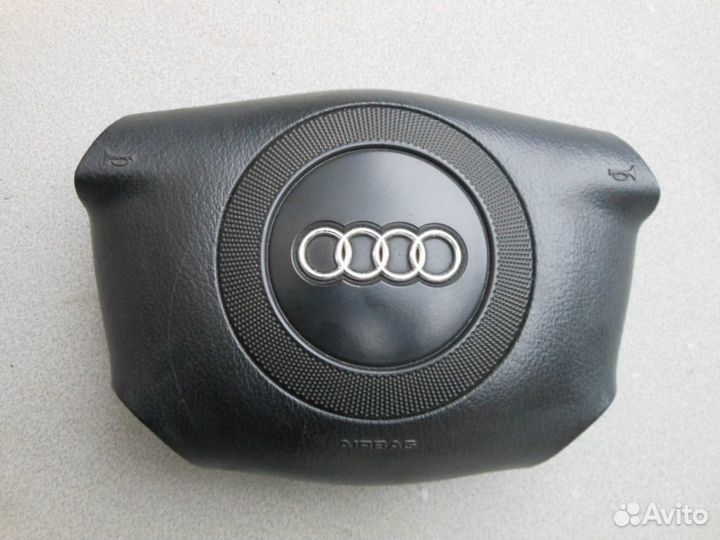 Подушка безопасности в рулевое колесо для Audi A6