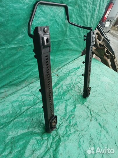 Полозья салазки пер левые Nissan Qashqai+2 (JJ10)