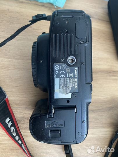 Зеркальный фотоаппарат canon 5D mark ii