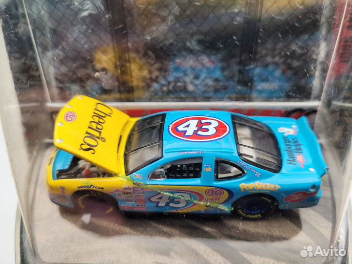 Hot Wheels Nascar Select 