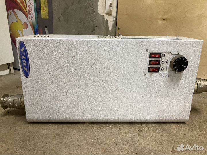 Электроводонагреватель Zota 9