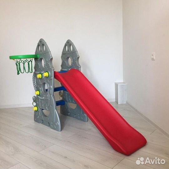 Горка с баскетбольным кольцом prokat