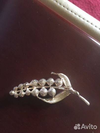 Украшение булавка