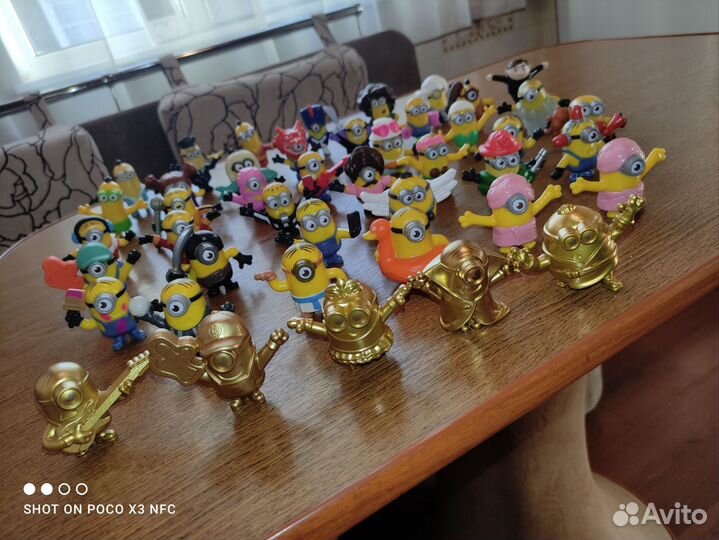 Миньоны из Макдональдса