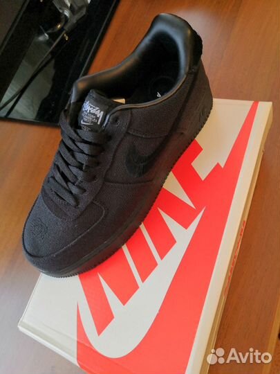 Кроссовки Nike Air Force 1