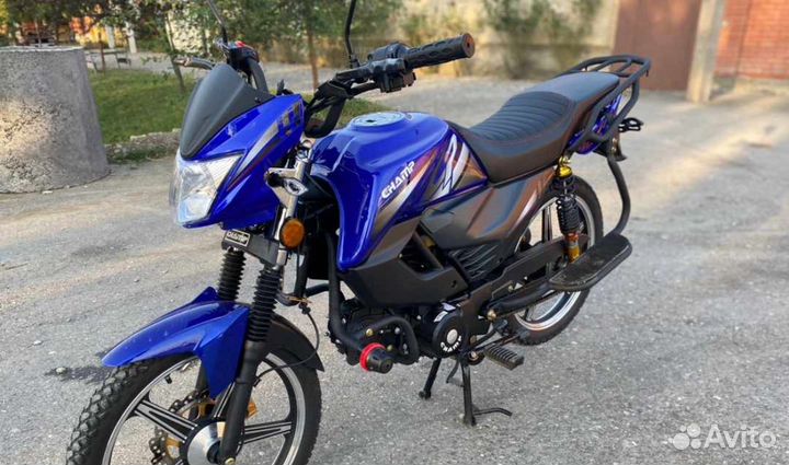 Продам скутер Champ