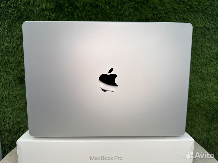 MacBook Pro 14 2021 m1Pro 16gb 1TB графика 16 ядер