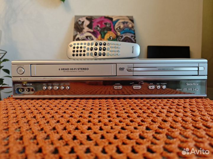 HiFi видеомагнитофон+CD/DVD плеер JVC HR XV 2