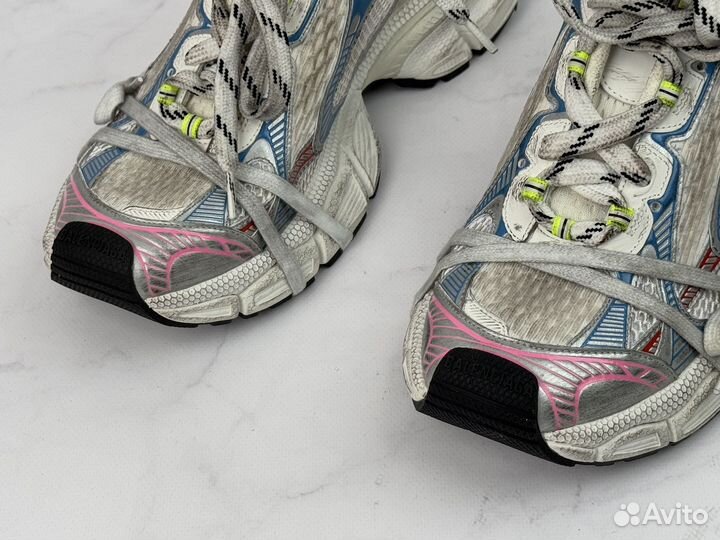 Balenciaga 3XL Sneaker Worn-Out - White Blue Red