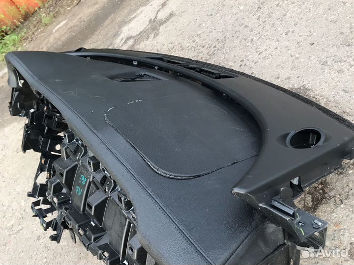 Торпедо Jaguar XE