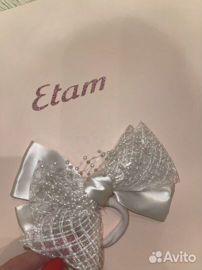 Шапка tavitta, шарф pampolina, Заколки