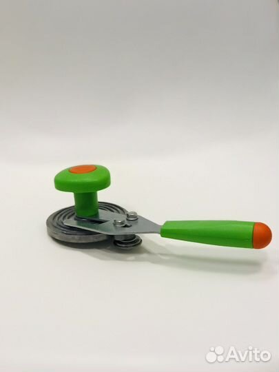 Закаточная машинка для жестяных банок