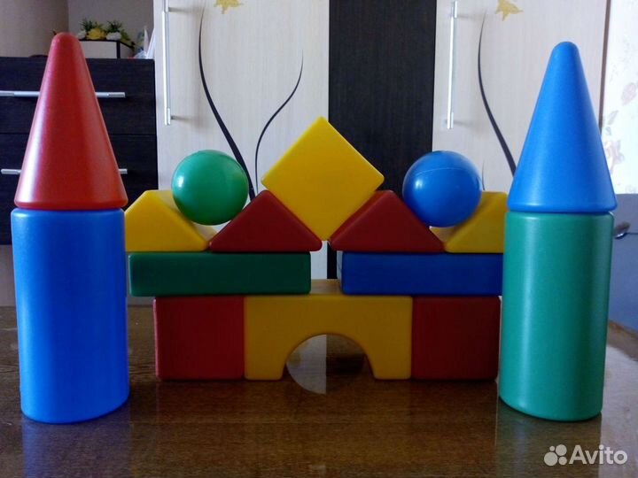 Кубики, музык. игрушки, мазайка