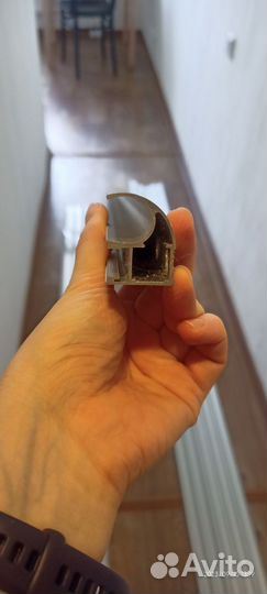 Профиль ручка для шкафа купе