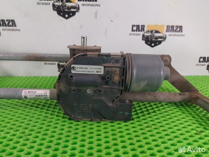 Трапеция стеклоочистителей с моторчиком