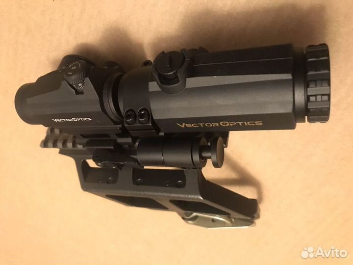 Коллиматор+магнифер Maverick Gen2&3 Vector Optics