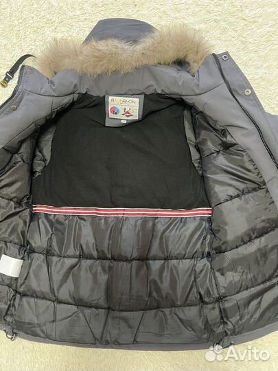 Зимняя куртка для мальчика 140