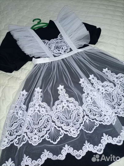 Школьный фартук