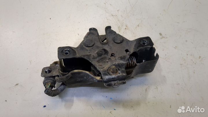 Замок капота Lexus LS460, 2010