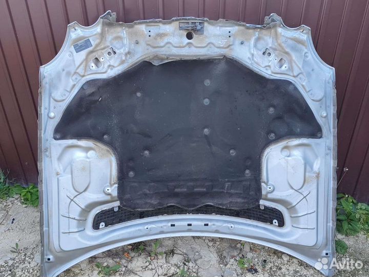 Капот Мерседес 211