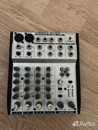 Микшерный пульт behringer Eurorack MX602A