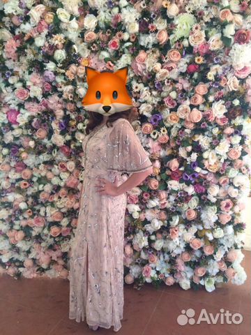 Продаю вечернее платье, вышивка бисер, покупалось