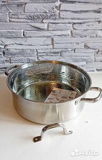 Кастрюля из нержавейки с крышкой 4- 5 литров новая