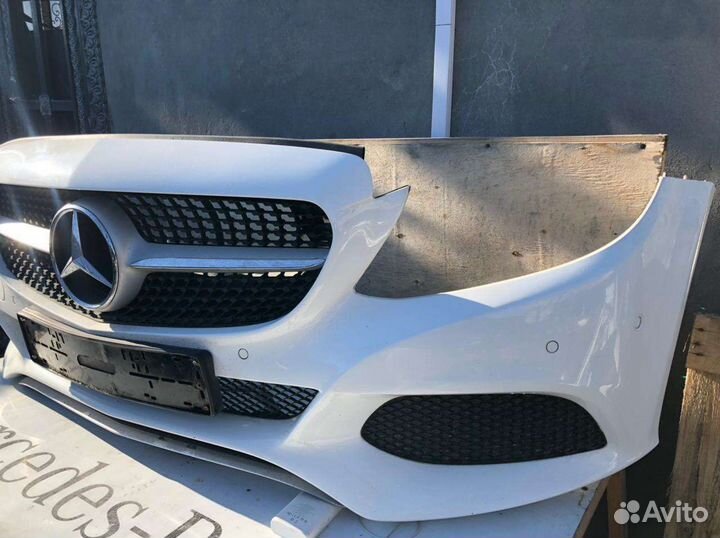 Бампер передний Мерседес 205