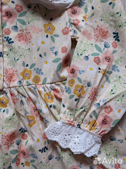 Платье для девочки новое