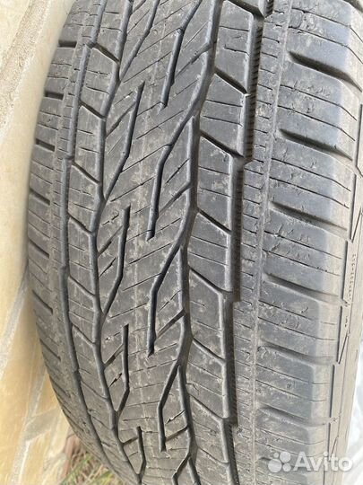 Continental ContiCrossContact LX2 215/60 R17 96H
