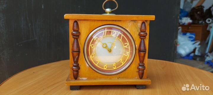 Старые вещи.Б/У. Часы 