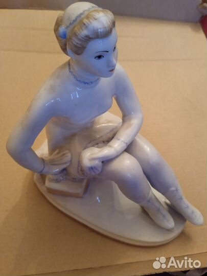 Фарфоровые статуэтки лфз