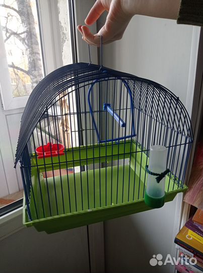 Клетка для попугая или канарейки