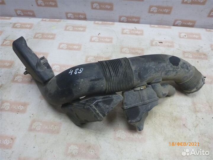 Патрубок воздушного фильтра Volvo Xc70 BZ95 B6324S