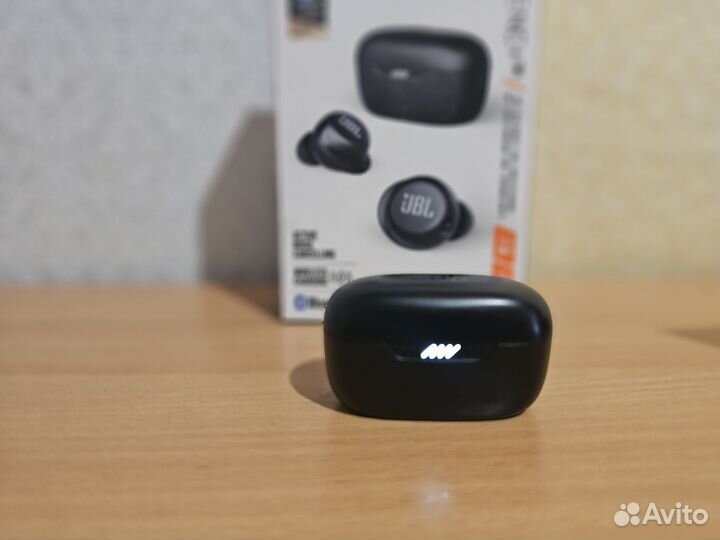 Наушники беспроводные jbl live free NC+