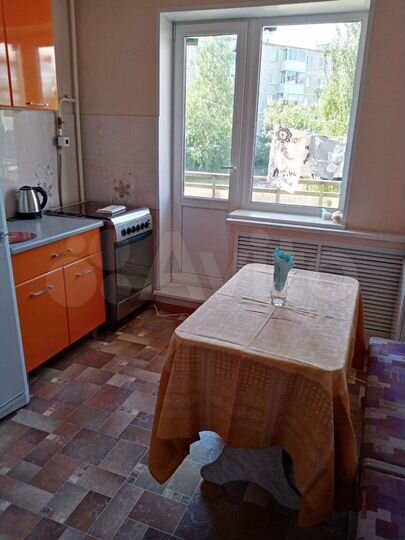 2-к. квартира, 56 м², 2/5 эт.