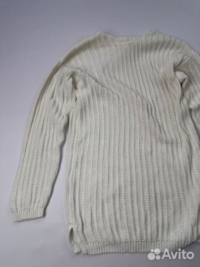 Свитер женский белый вязаный