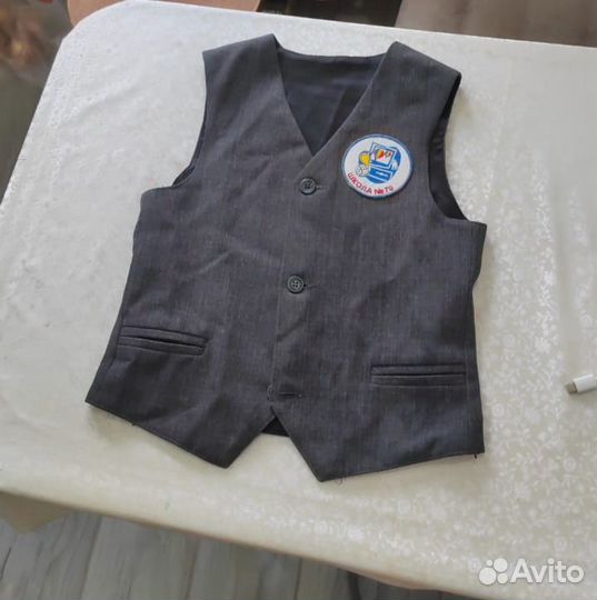 Жилетка школьная