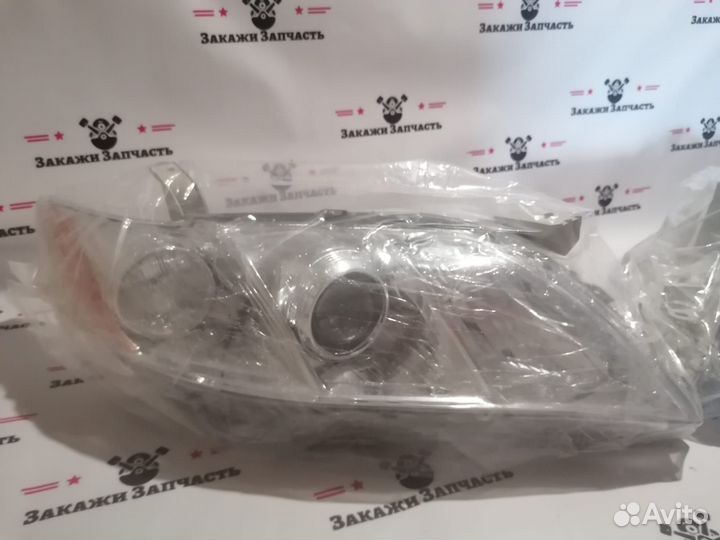 Фары на toyota camry 40