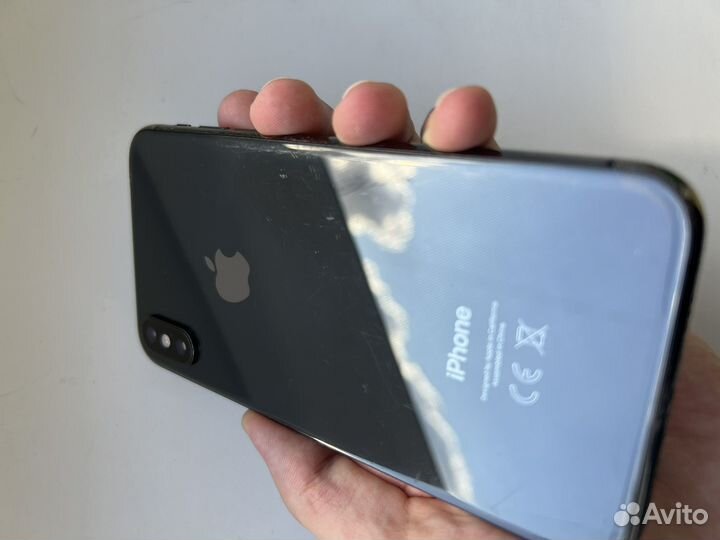 iPhone Xs, 64 ГБ