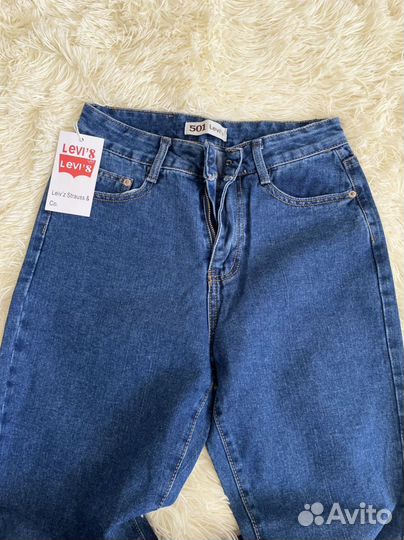 Джинсы levis новые 27