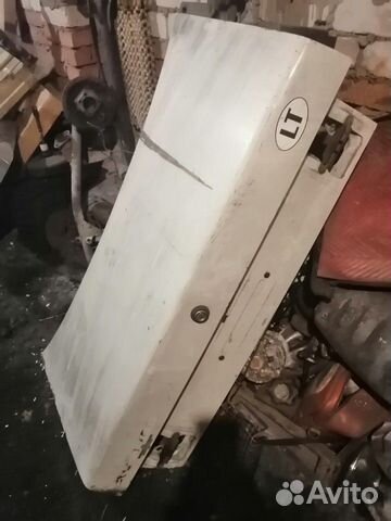 Крышка багажника audi 100