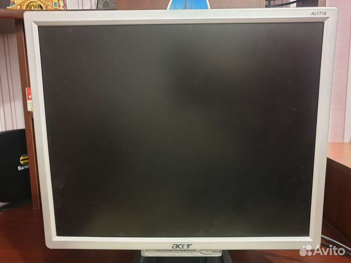 Монитор Acer 16