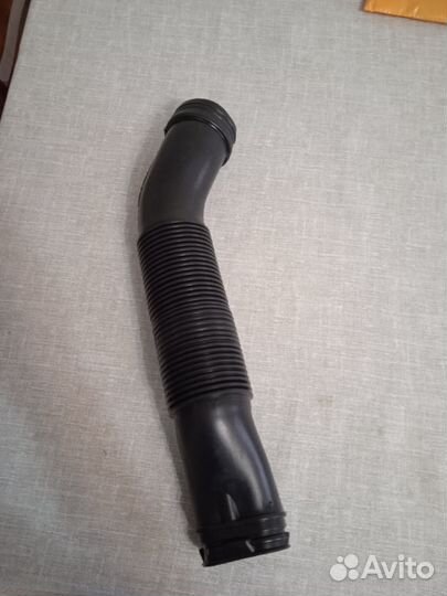 Патрубок воздушного фильтра