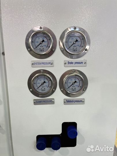 Токарный обрабатывающий центр jsway AY 600